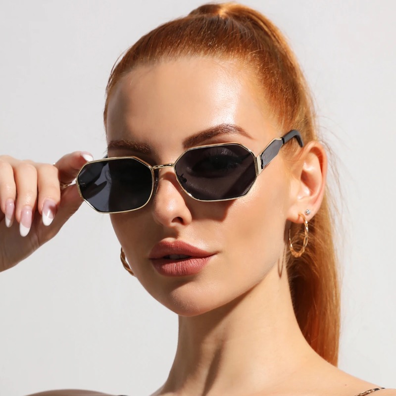 نظارات شمسية عصرية جديدة بتصمي - مراجعة Vintage Fashion And Design وسعره