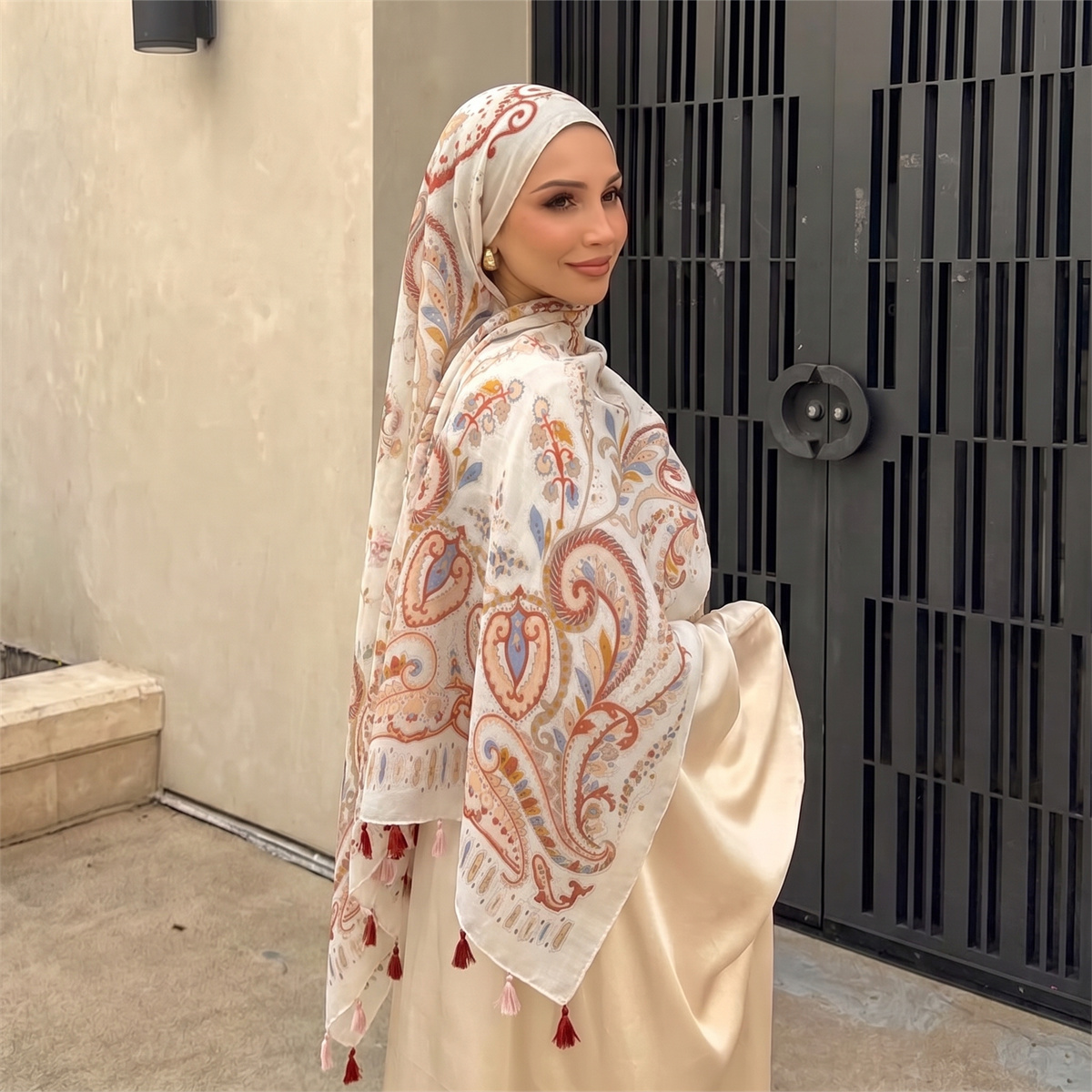 وشاح حجاب نسائي بتصميم بيزلي ع - مراجعة Vintage Fashion Accessories وسعره